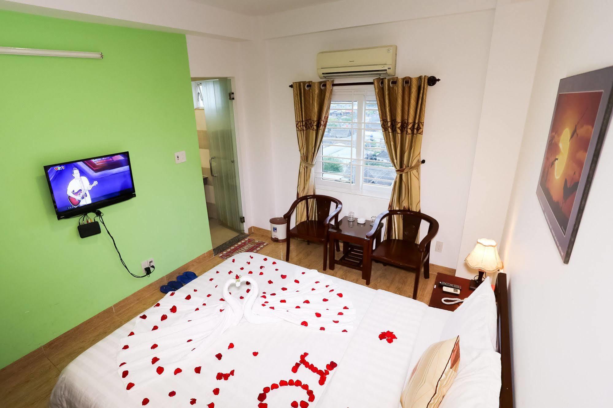 Danang Hostel Экстерьер фото