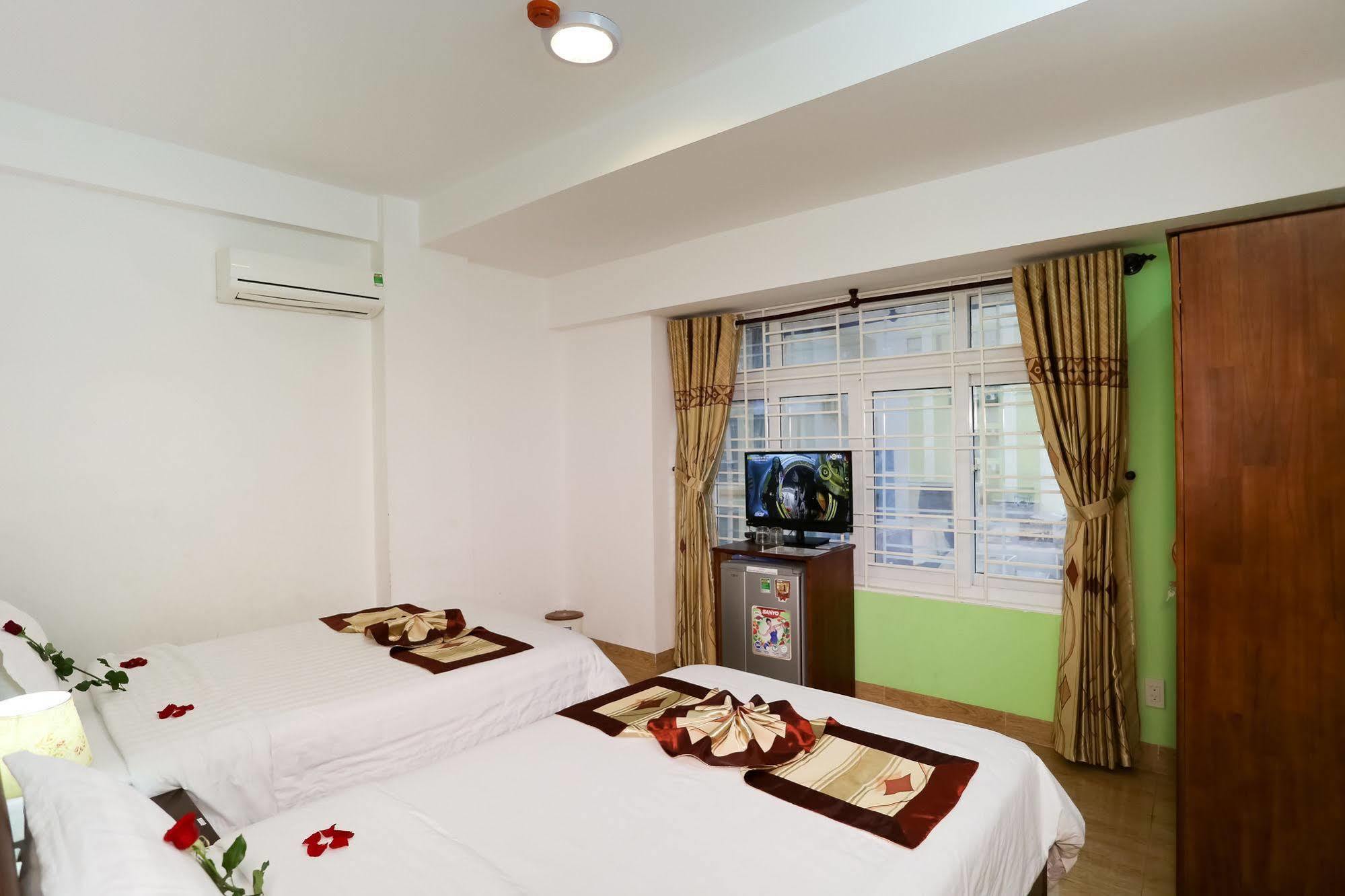 Danang Hostel Экстерьер фото