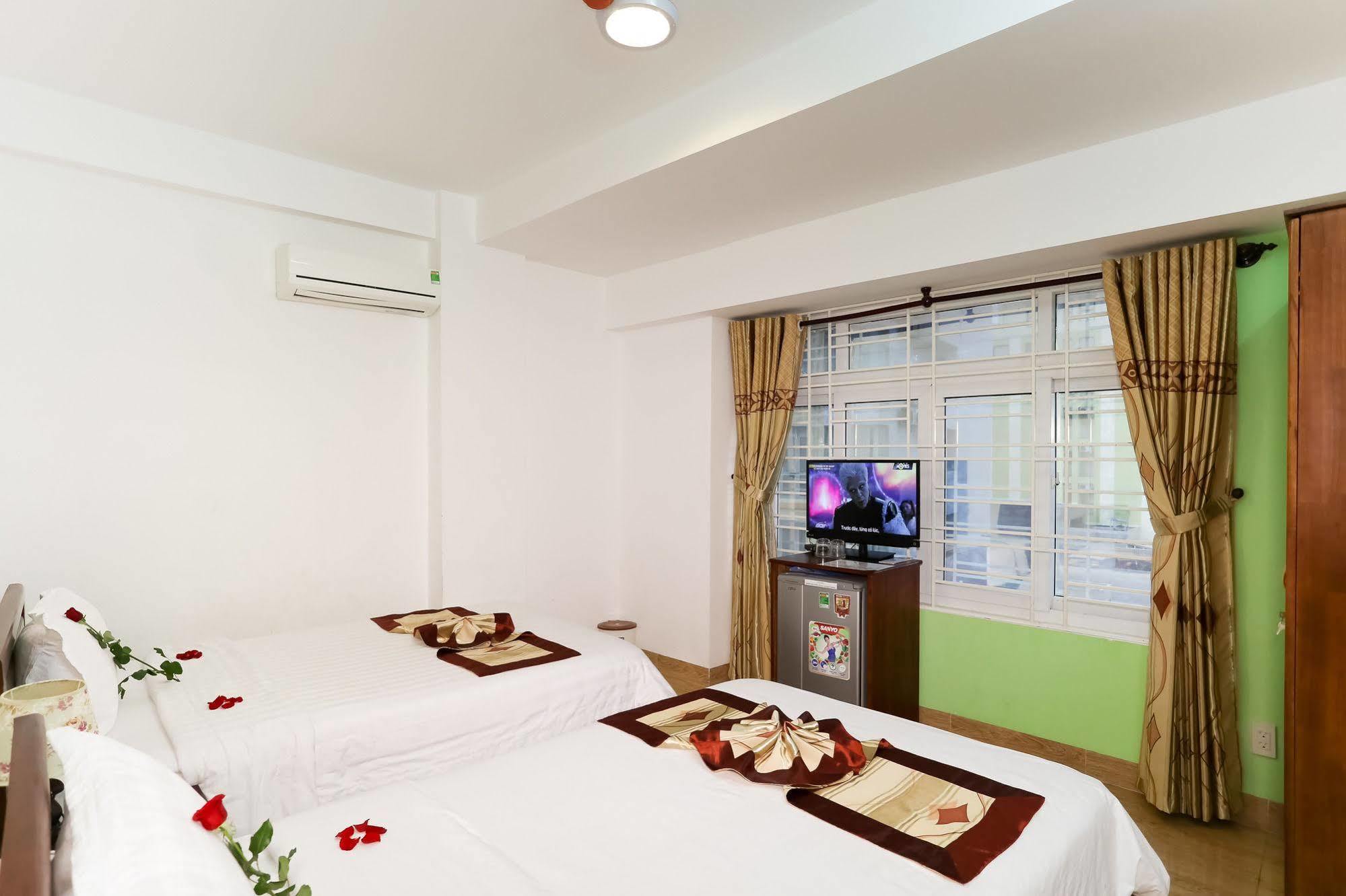 Danang Hostel Экстерьер фото